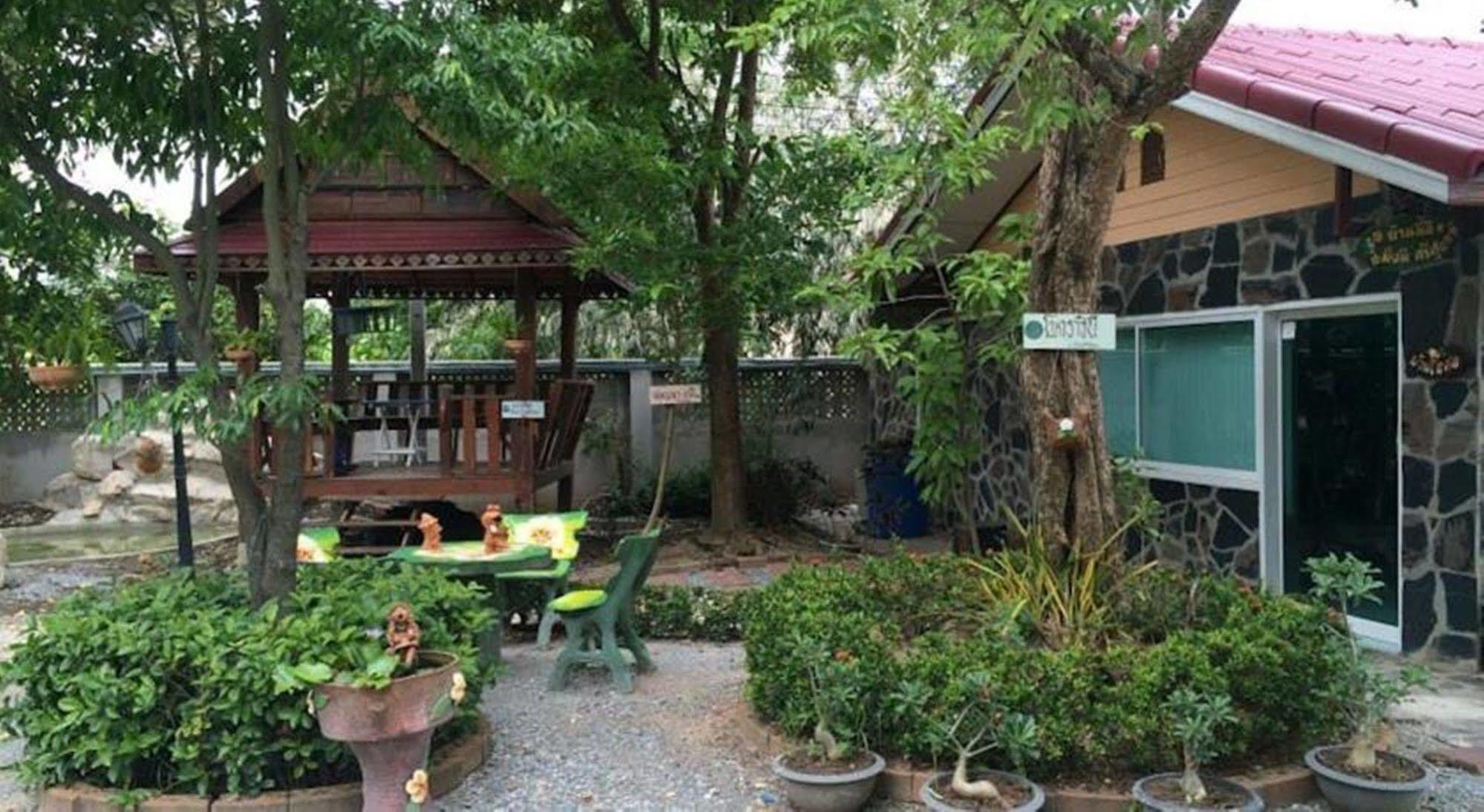 Punpisa Resort Sam Chuk Экстерьер фото