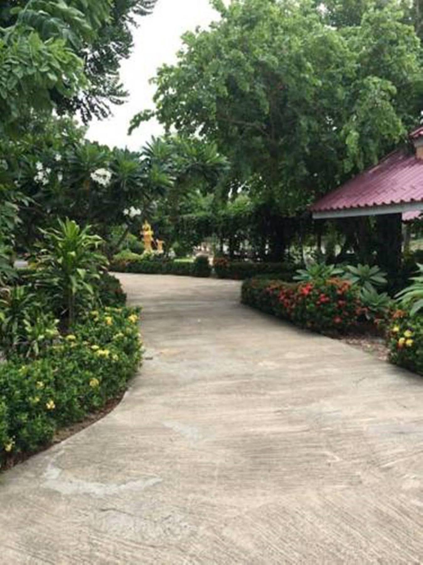 Punpisa Resort Sam Chuk Экстерьер фото